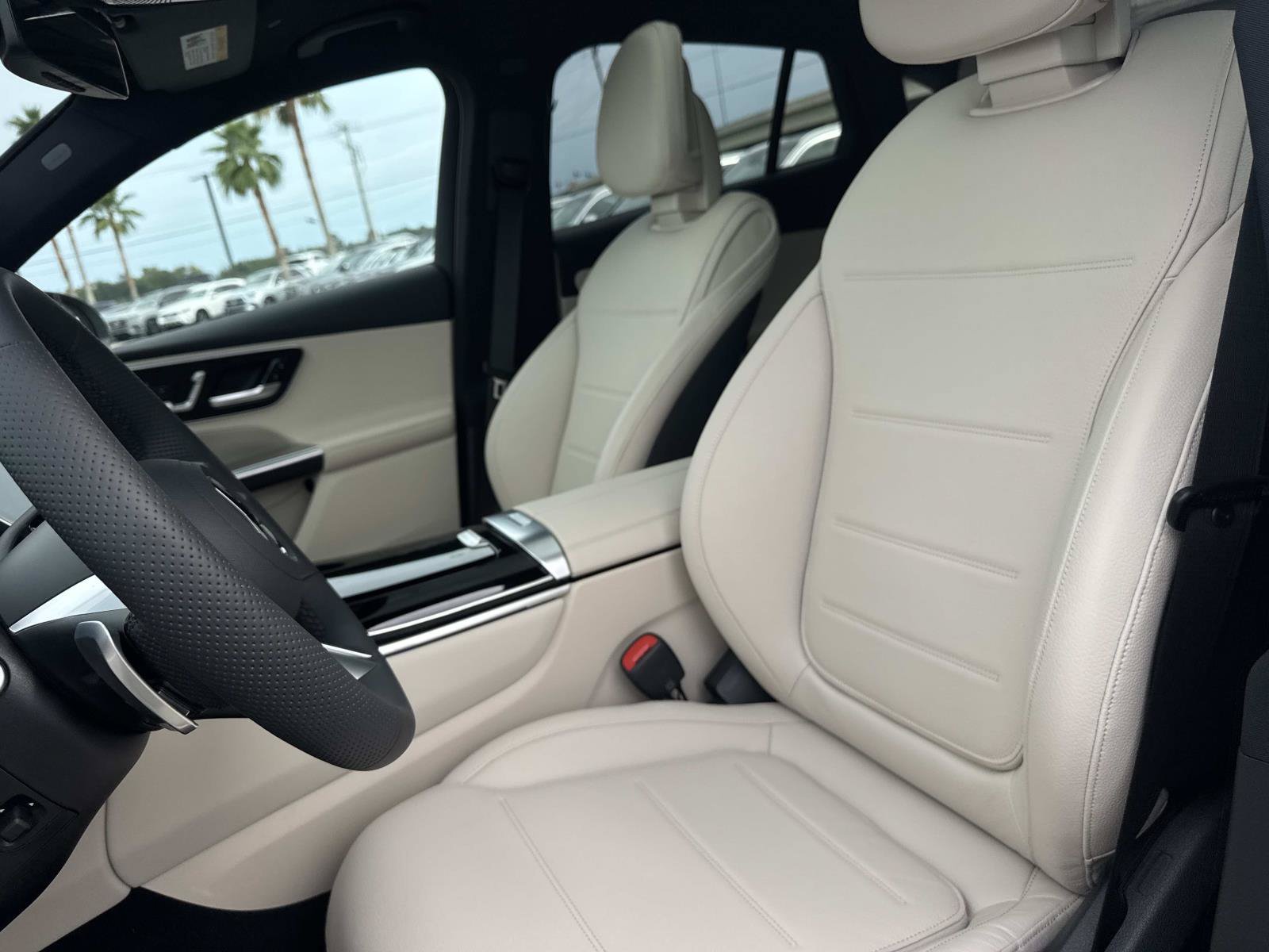 New 2027 White Mercedes-Benz GLC 300 Coupe image 10