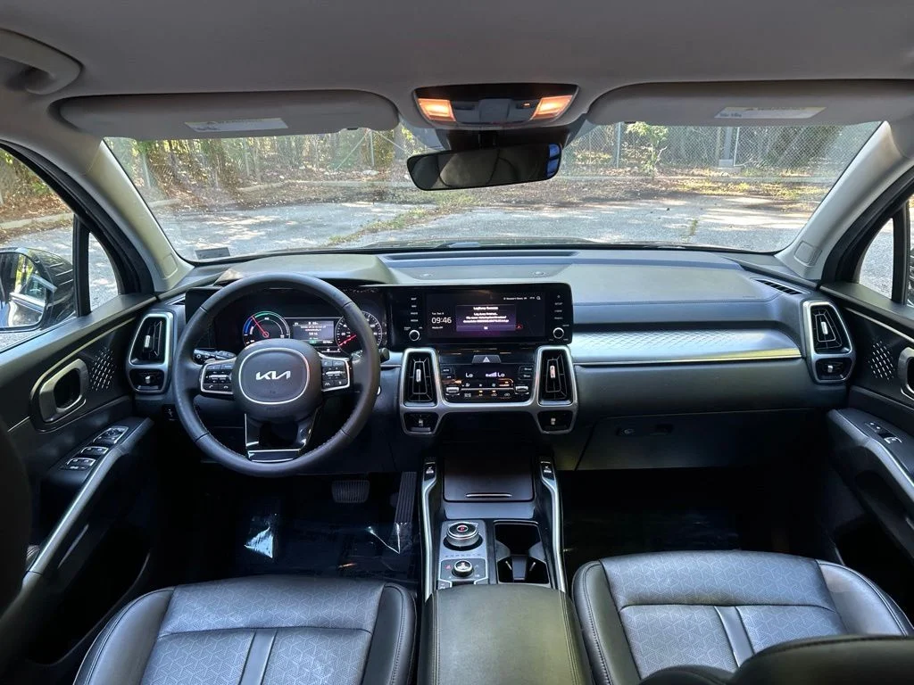 Used 2023 Gray Kia EX image 30