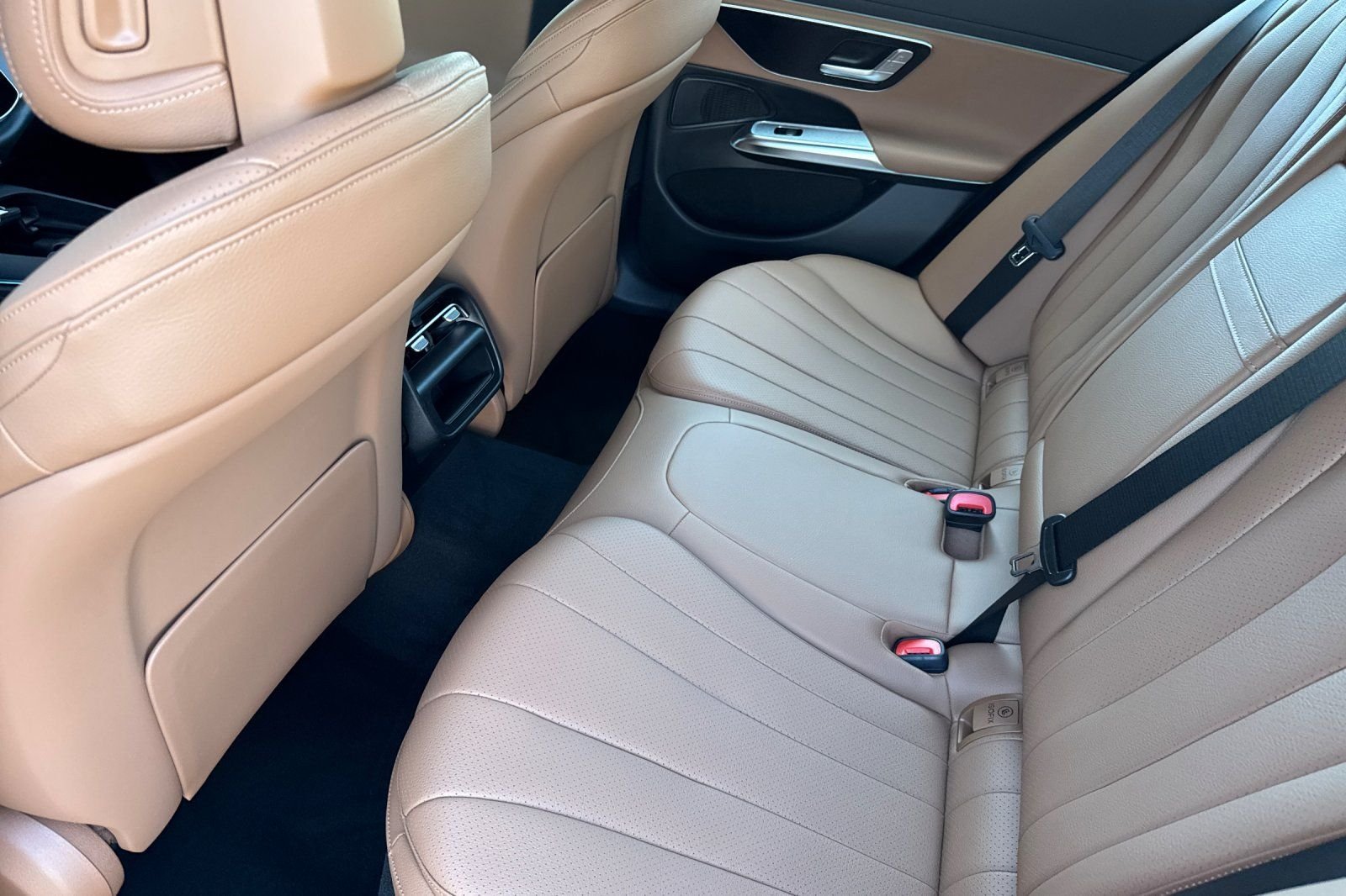 New 2026 Polar White Mercedes-Benz E 350 image 8