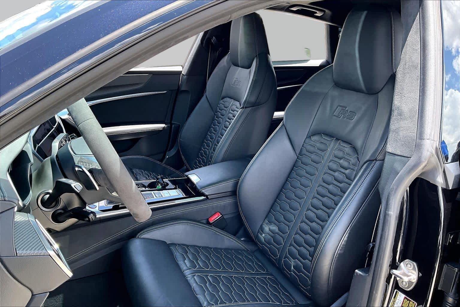 Used 2022 Sebring Black Crystal Effect Audi  image 7