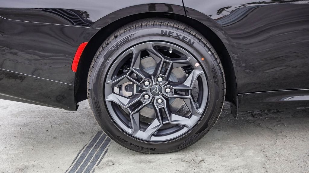New 2026 Diamond Black Crystal Pearlcoat Dodge R/T Plus image 12