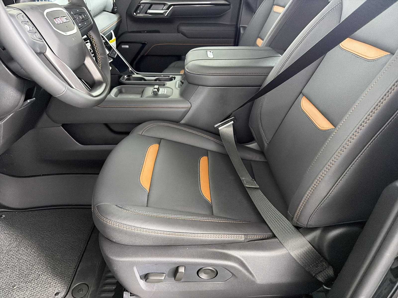2026 GMC Sierra 2500HD AT4 - Photo 7