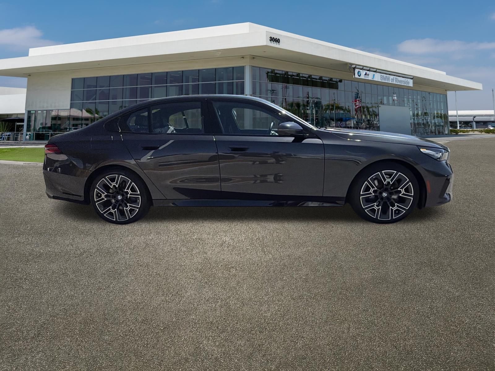 Used 2026 Dark Graphite Metallic BMW 530i xDrive image 12