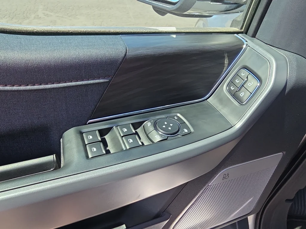 New 2026 Iconic Silver Metallic Ford Lariat® image 14