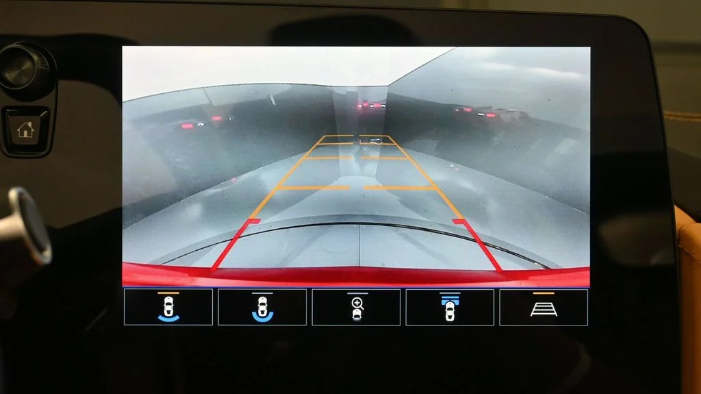 Used 2022 Red Chevrolet Stingray image 21