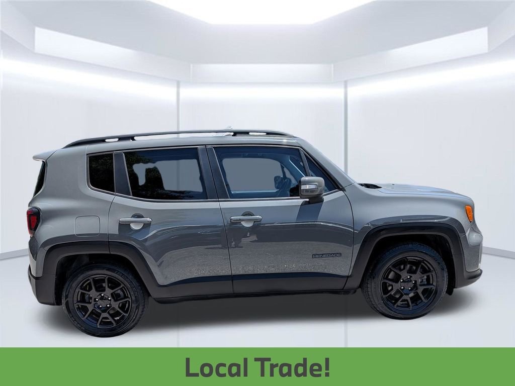 Used 2020 Gray Jeep Latitude image 8