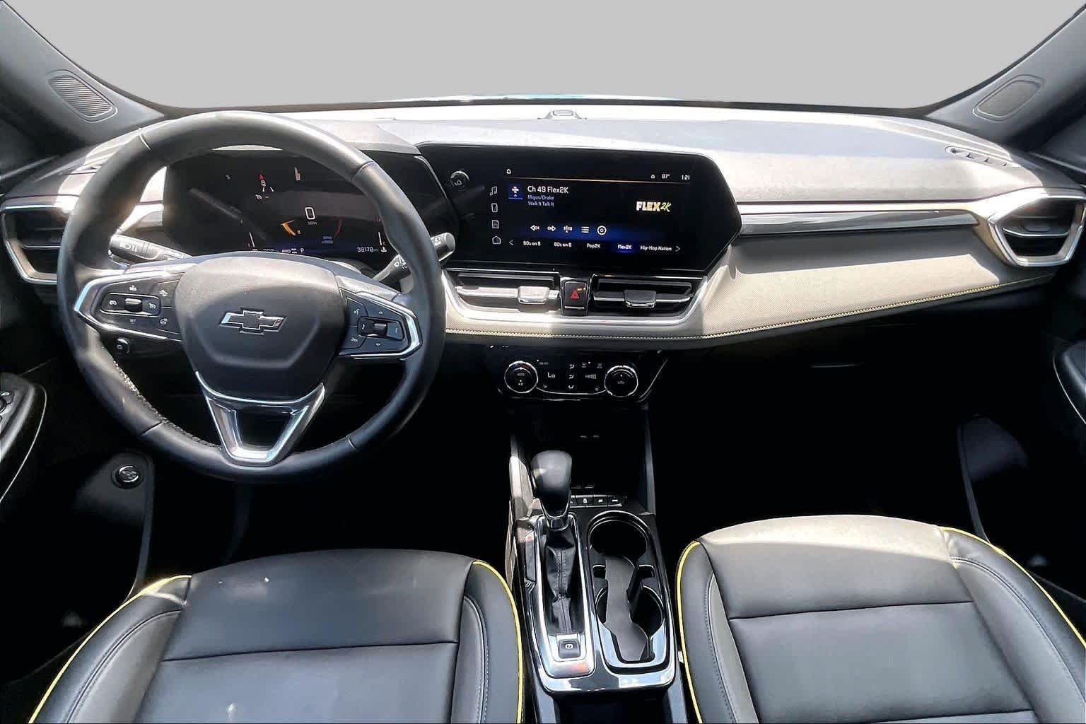 Used 2024 Fountain Blue Chevrolet ACTIV image 16