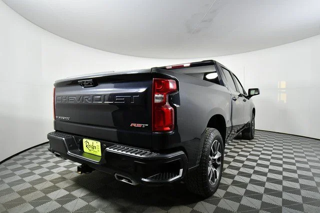 Used 2022 Gray Chevrolet RST image 11