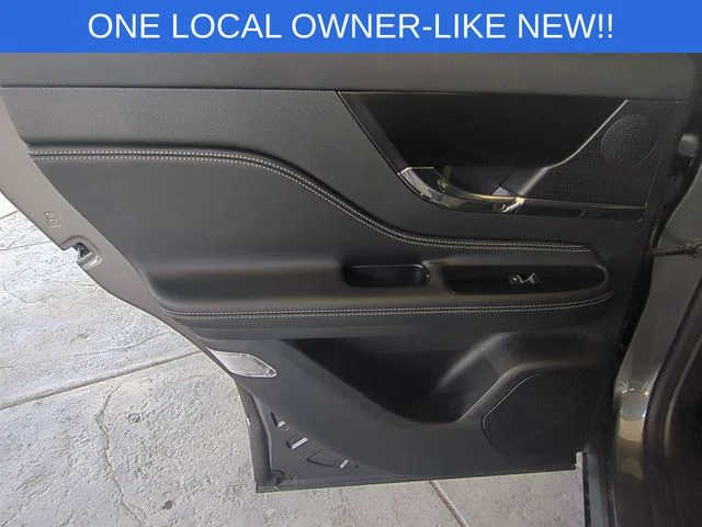 Used 2025 Gray Lincoln Premiere image 28