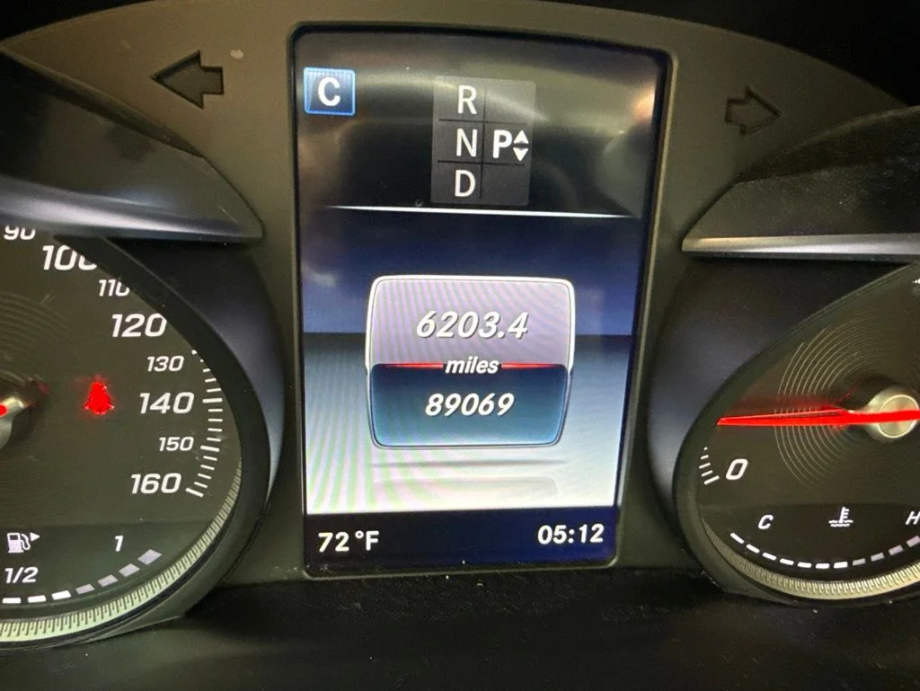 Used 2019  Mercedes-Benz GLC 300 image 9