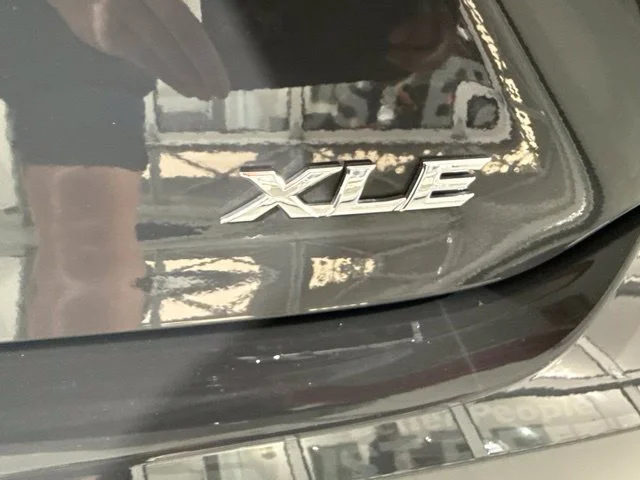 Used 2026  Toyota XLE image 9