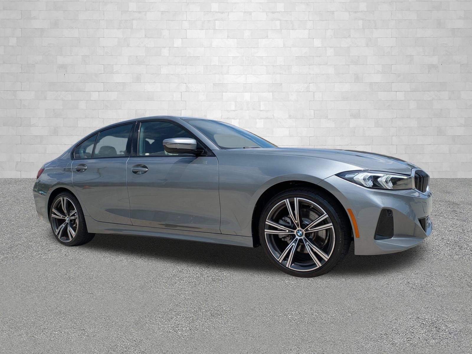 2023 BMW 3 Series 330i - Photo 1