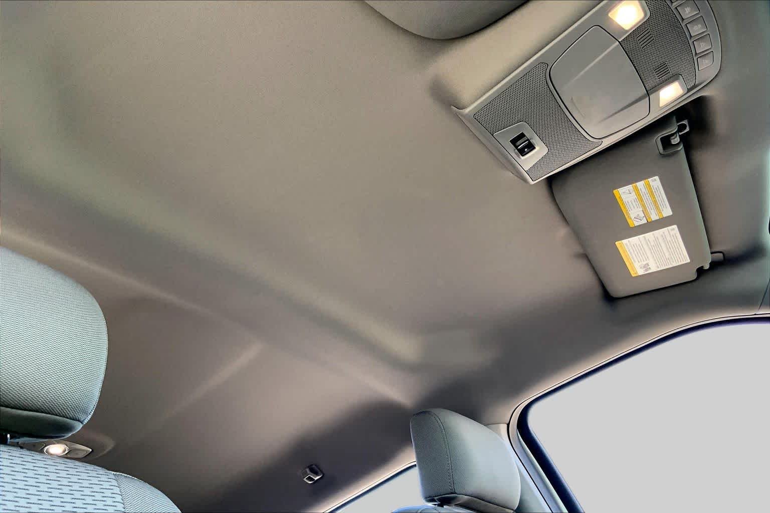 Used 2017 Ingot Silver Metallic Ford XLT image 14