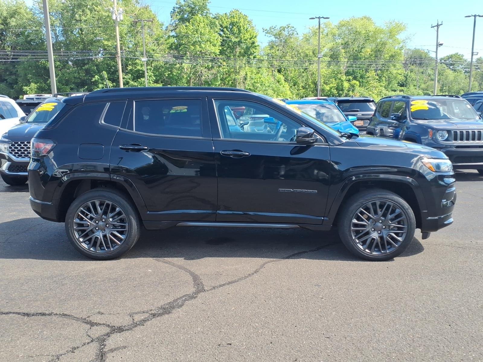 Certified Used 2023 Black Jeep Limited image 9