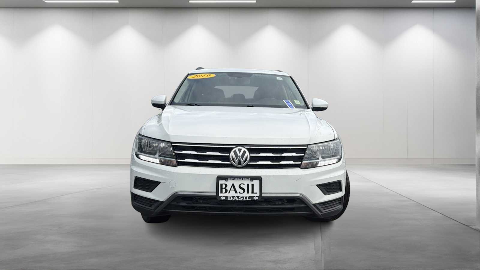 Used 2019 Volkswagen Tiguan SE with VIN 3VV2B7AX4KM036802 for sale in Buffalo, NY