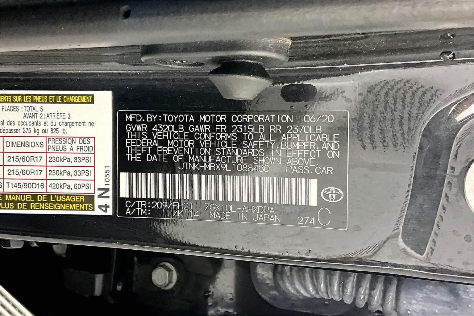 Used 2020 Black Sand Pearl Toyota LE image 33