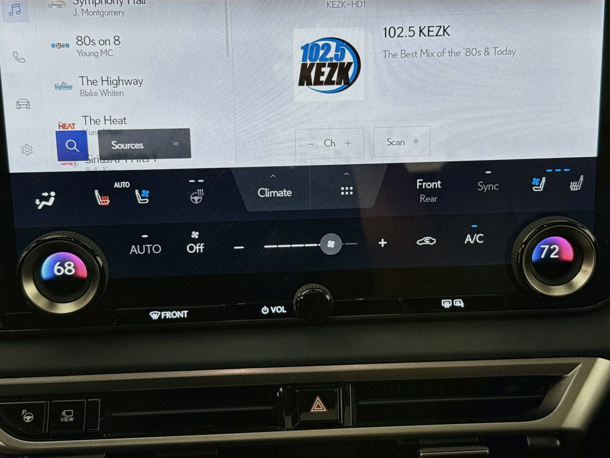 Certified Used 2024 CAVIAR Lexus 350h Premium Plus image 17