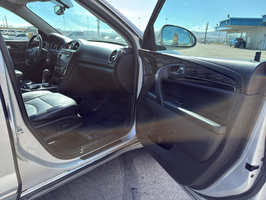 Used 2013 Quicksilver Metallic Buick Leather image 20