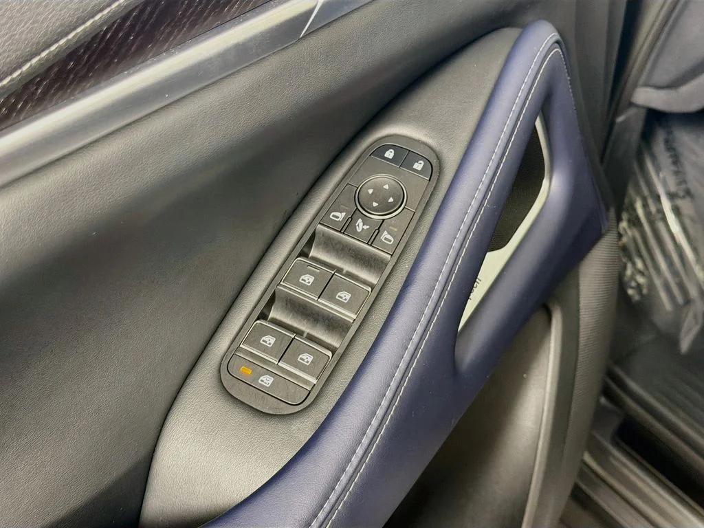 Used 2026 Gray INFINITI SPORT image 18