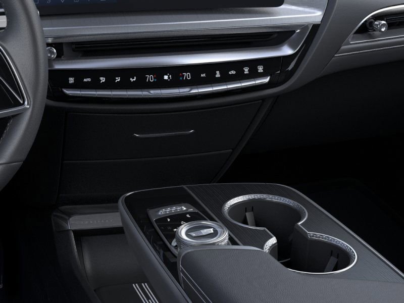 2025 Cadillac LYRIQ Luxury 3 - Photo 23