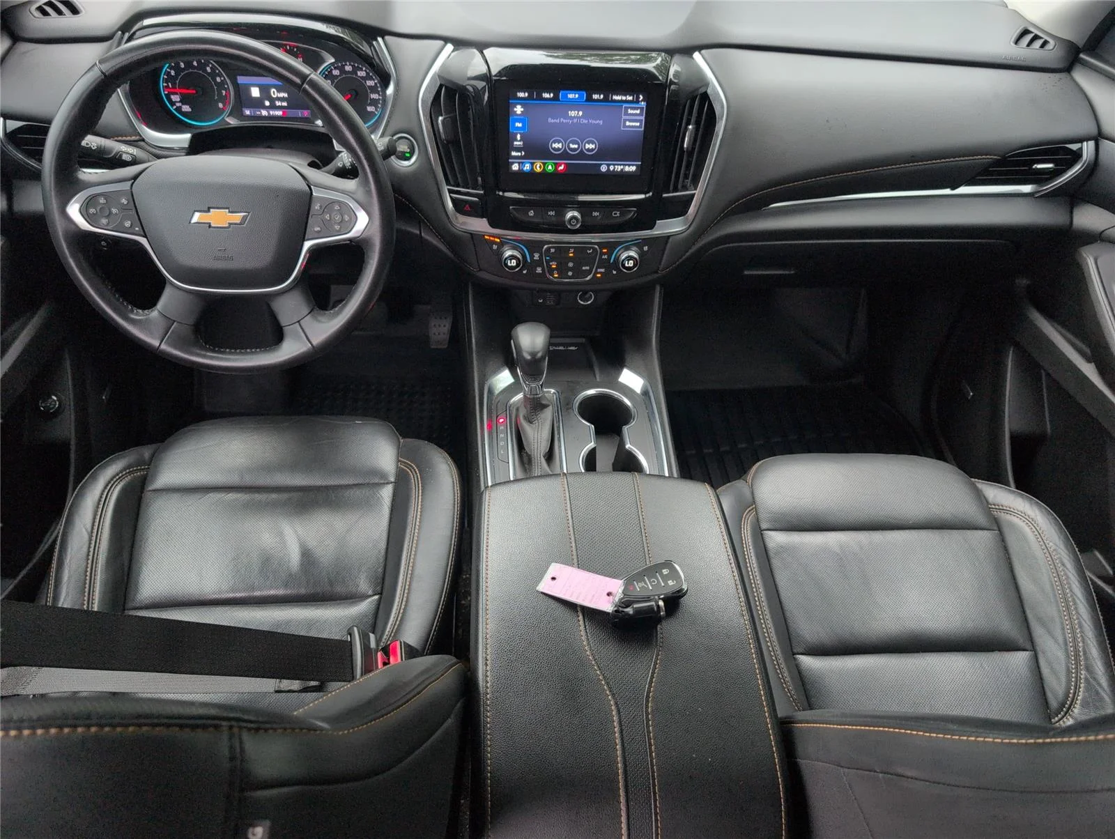Used 2021 Iridescent Pearl Tricoat Chevrolet Premier image 31