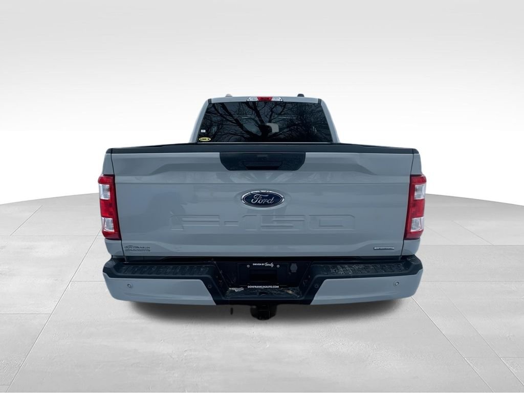 Used 2023 White Ford XL image 7