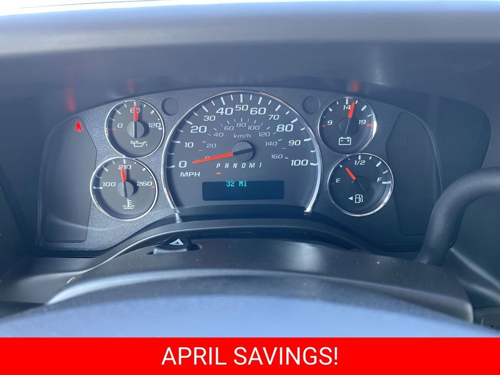 2025 Chevrolet Express Cargo Work Van - Photo 14