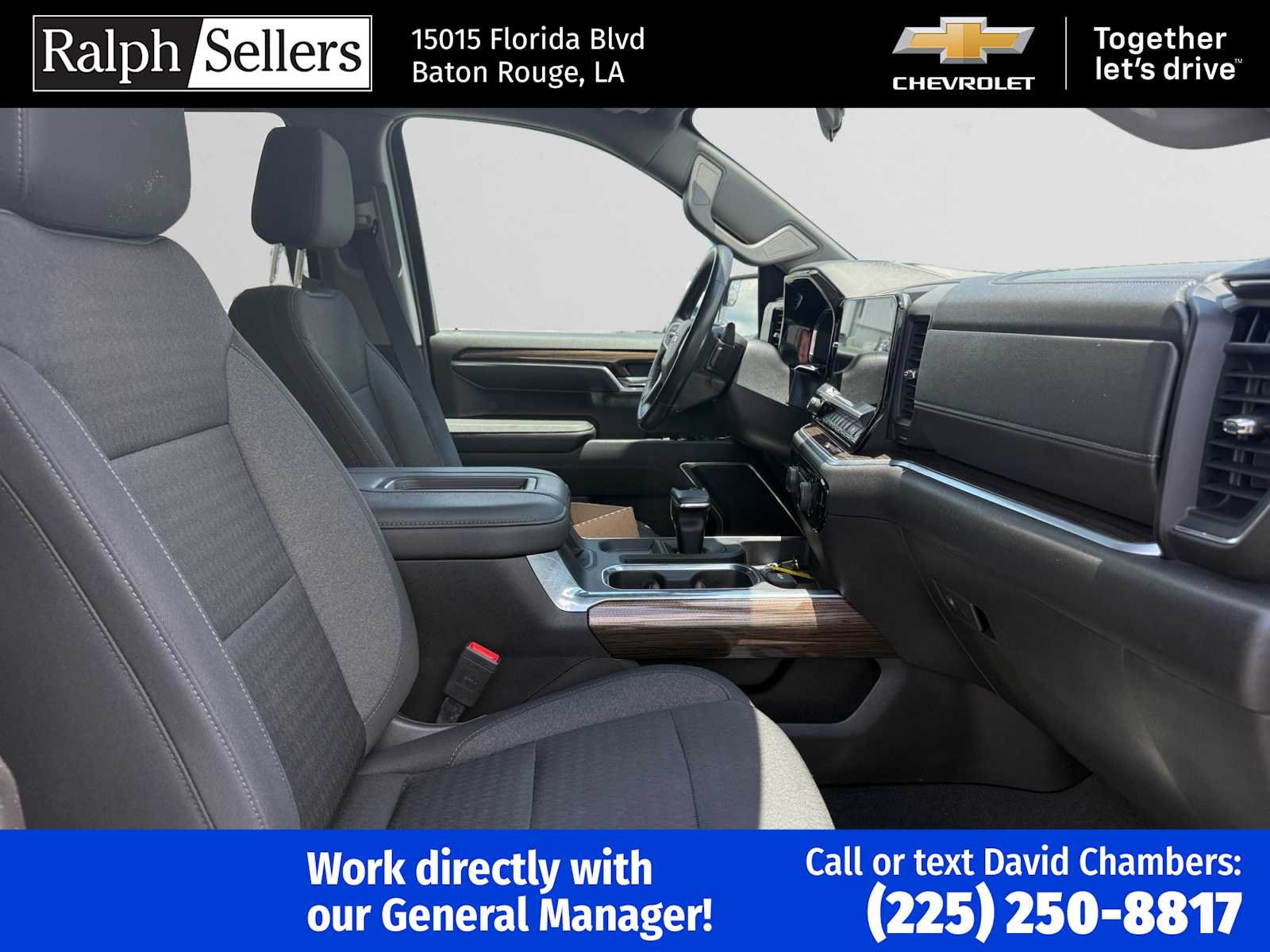 Used 2022 Northsky Blue Metallic Chevrolet LT image 15