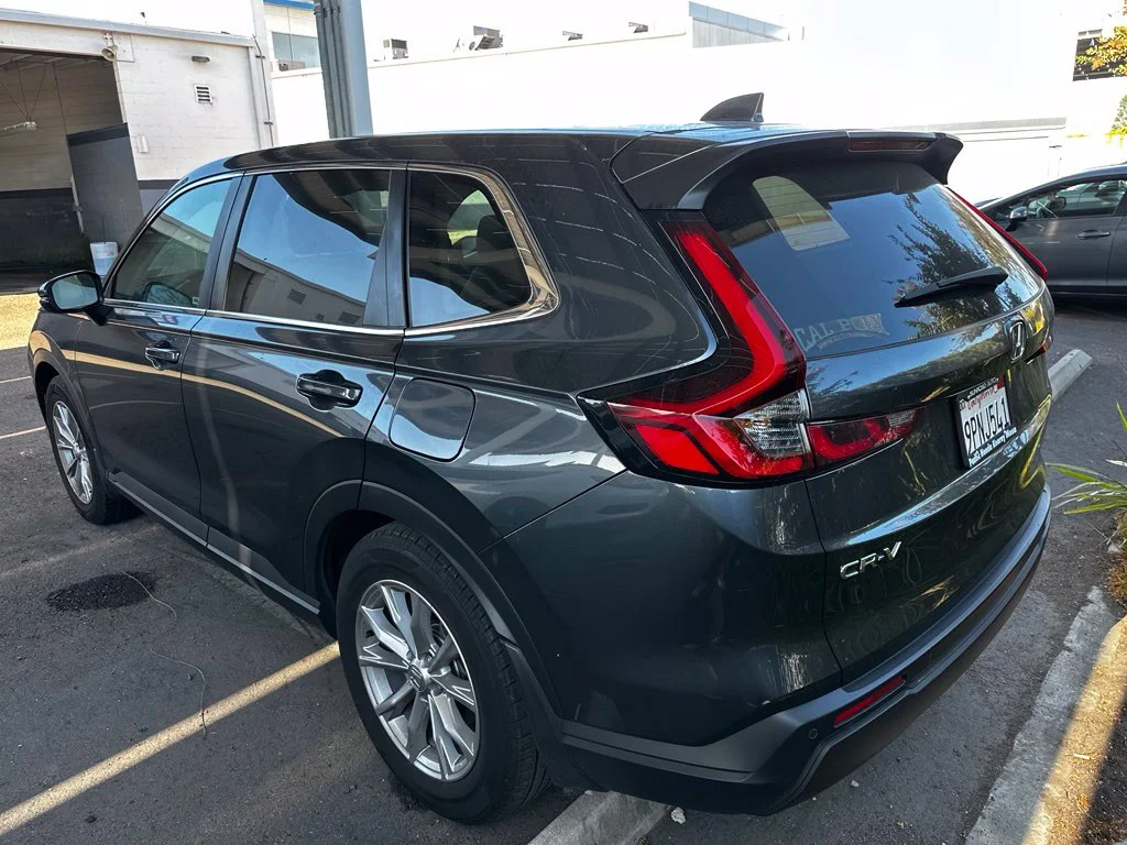 Used 2025  Honda EX-L image 7