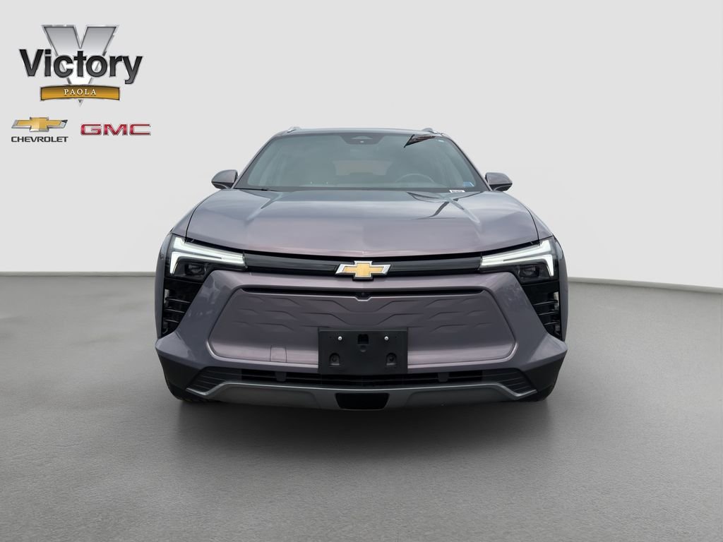 Used 2024 Chevrolet Blazer EV LT with VIN 3GNKDBRJ0RS214732 for sale in Smithville, MO