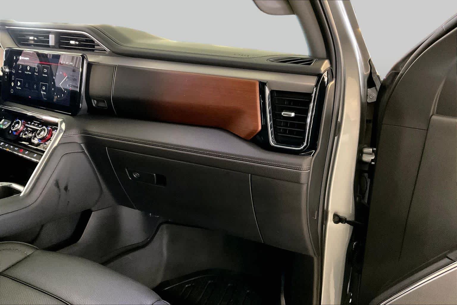 Used 2024 Sterling Metallic GMC Denali image 17