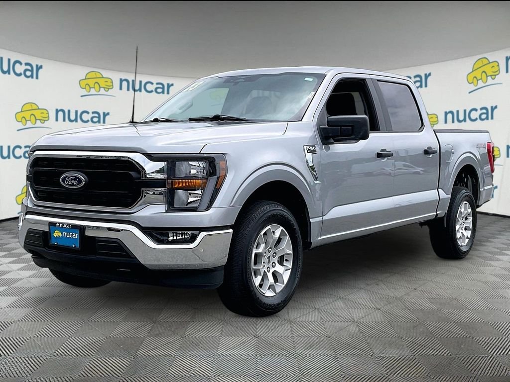 Used 2023 Silver Ford XLT image 3