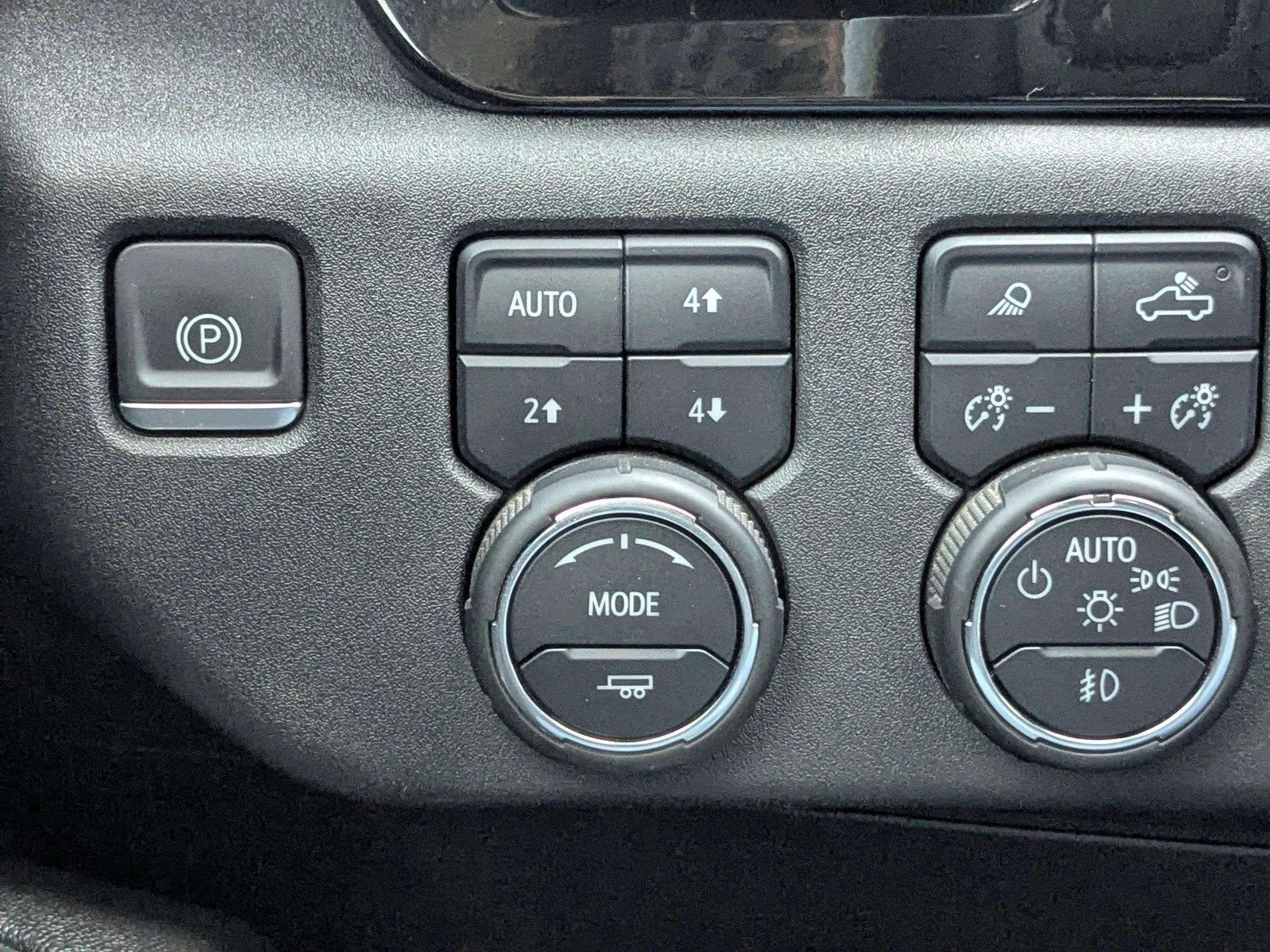 2024 Chevrolet Silverado 3500HD High Country - Photo 27