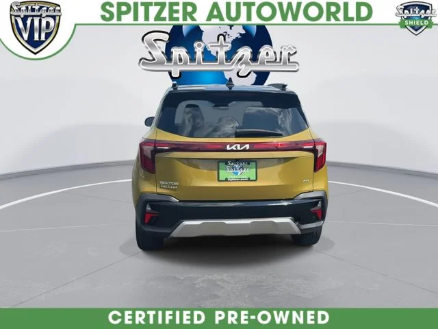 Used 2024 Green / Black Kia S image 8