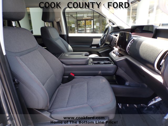 Used 2025 Stone Blue Metallic Ford Active image 17
