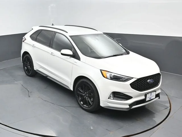 2024 Ford Edge ST-Line - Photo 17