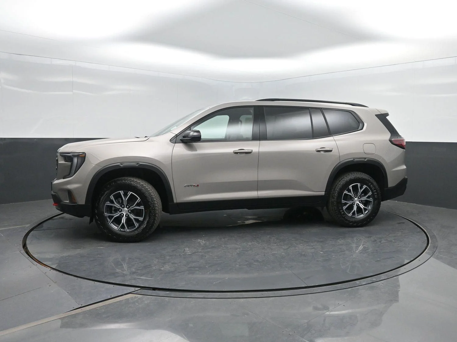 2026 GMC Acadia AT4 AWD's photo