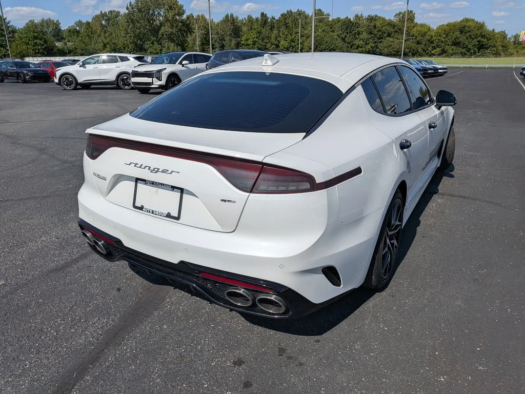 Used 2023 Snow White Pearl Kia GT-Line image 7