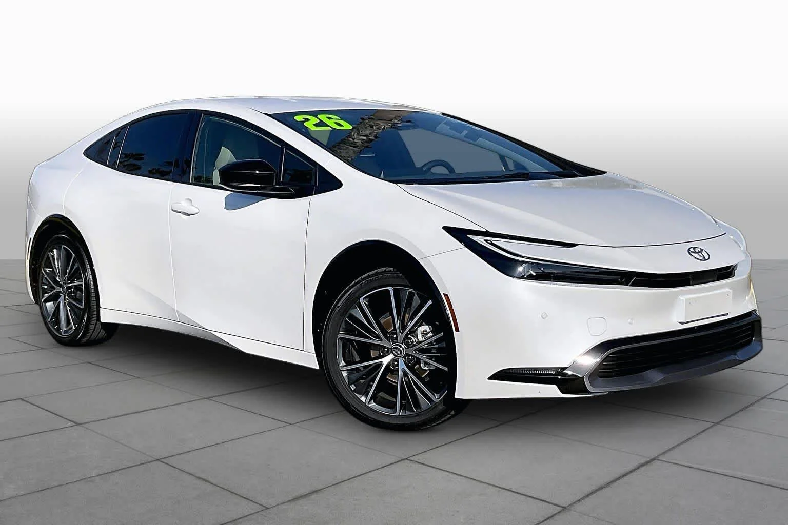 Certified Used 2026 Wind Chill Pearl Toyota XLE image 2