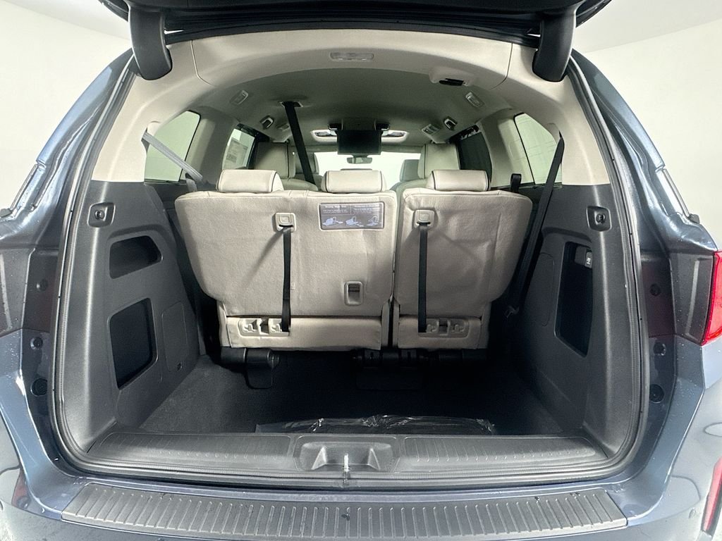 New 2026 Smoke Blue Pearl Honda Touring image 36