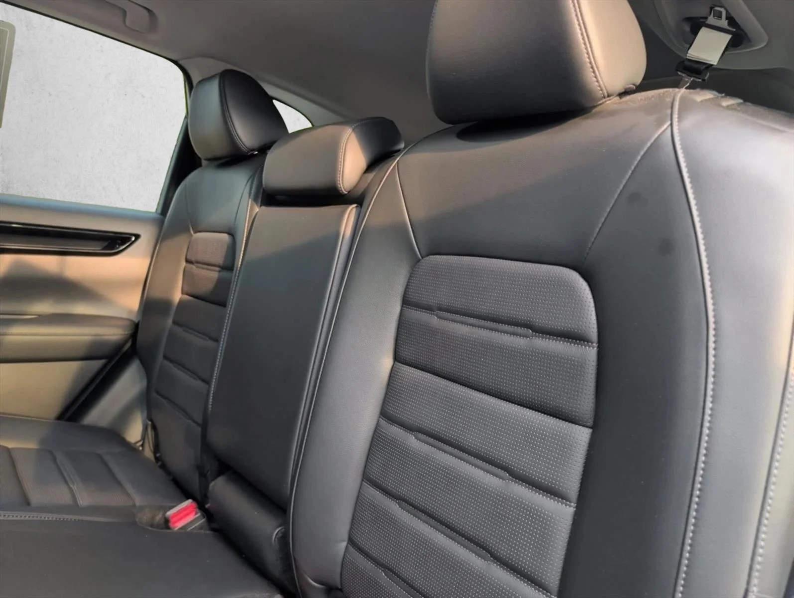 Used 2023 Lunar Silver Metallic Honda EX-L image 23