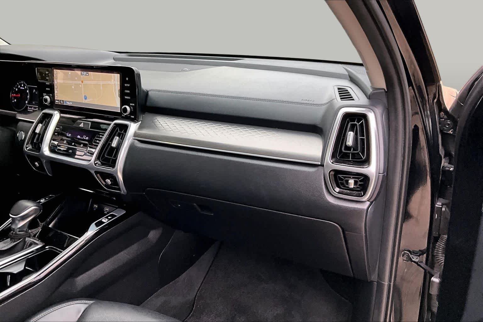 Used 2022 Ebony Black Kia SX image 19