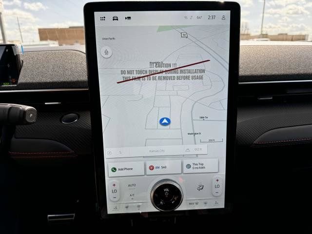 2025 Ford Mustang Mach-E Premium - Photo 19