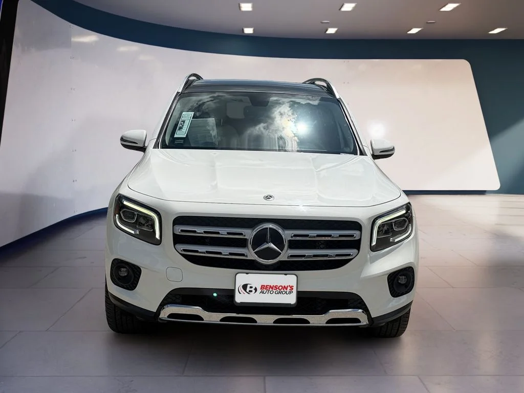 Used 2022  Mercedes-Benz GLB 250 image 8