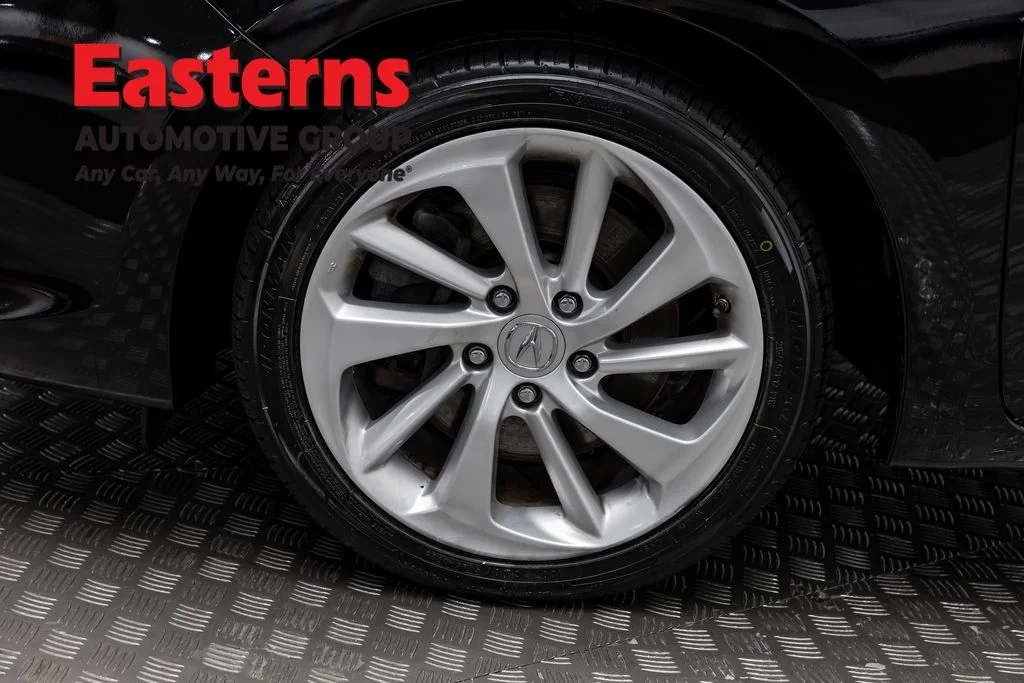Used 2018 Black Acura 2.4L image 34
