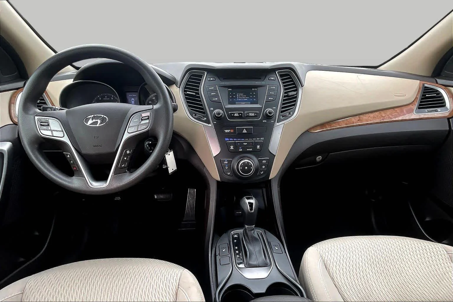 Used 2016 Platinum Graphite Hyundai  image 15