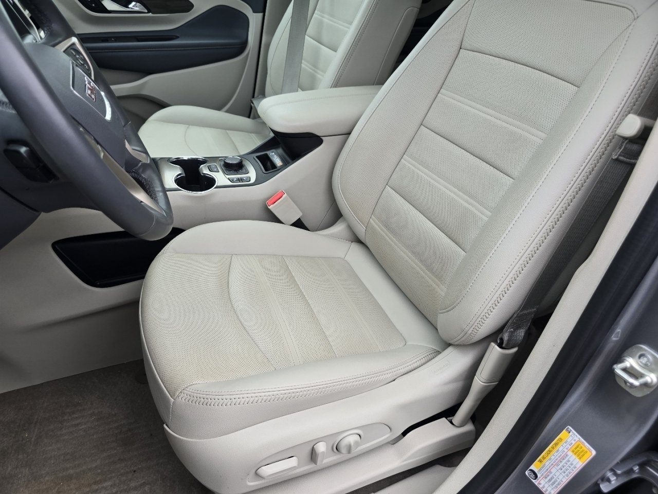 2024 GMC Terrain Denali - Photo 26