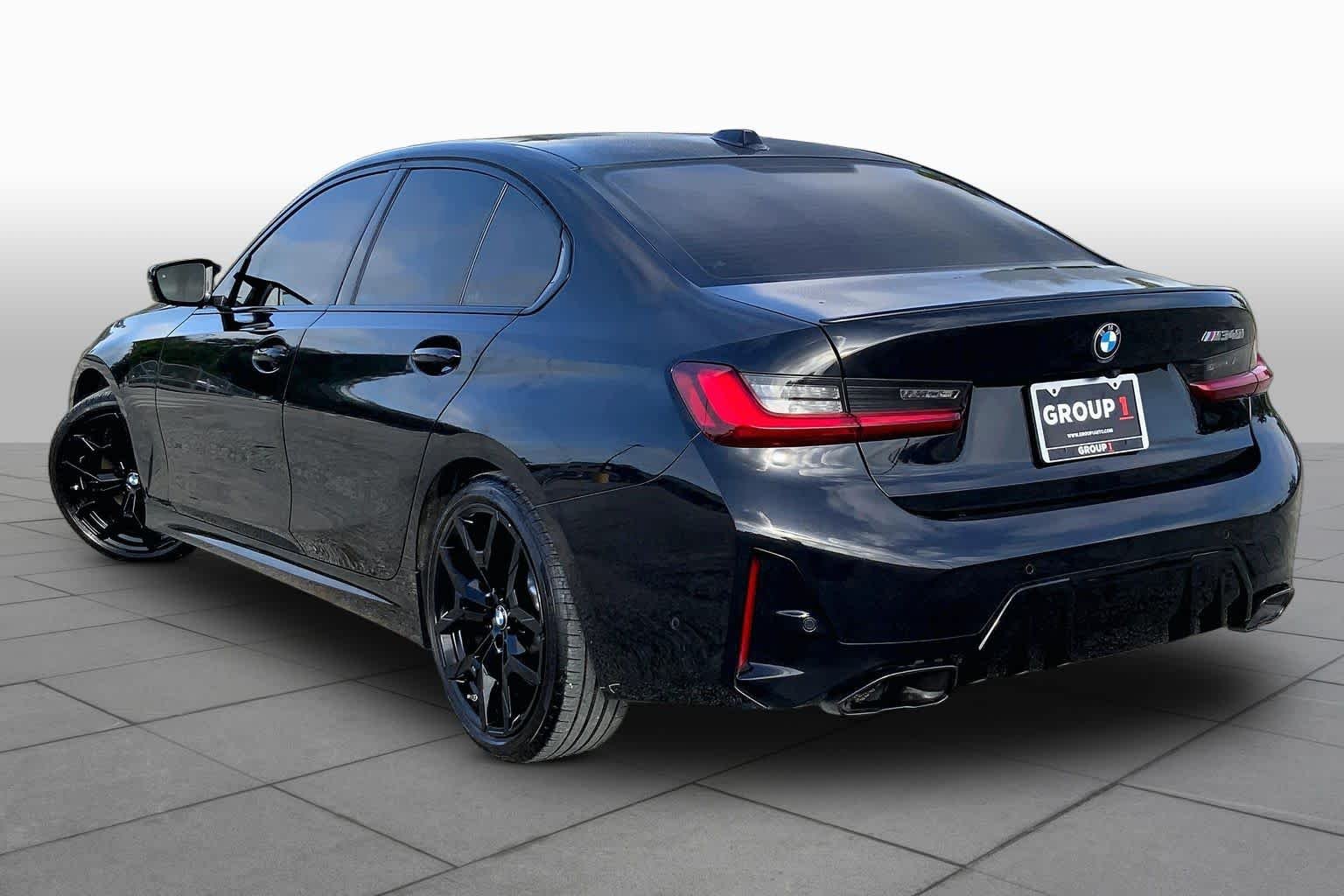 Used 2025 Black Sapphire Metallic BMW M340i image 12