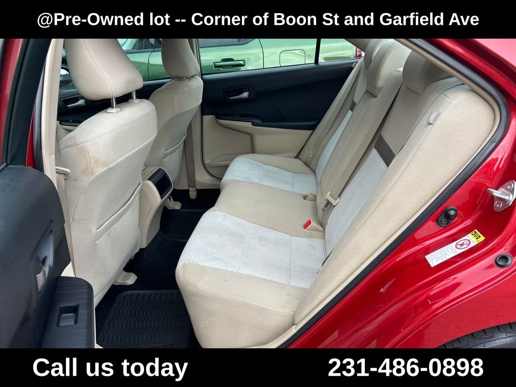 Used 2012 Red Toyota LE image 21