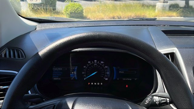 Used 2022 Gray Ford SE image 28